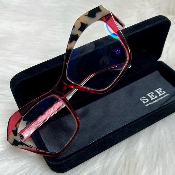 SEE Eyewear Sexy Pink Oreo Frame handcrafted in Italy - Picture 2 of 4